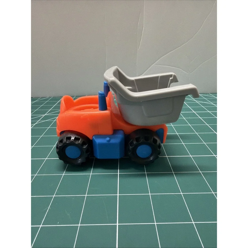 Fisher-Price Little People Red Blue Grey Plastic Dump‎ Truck Toy 2002 Mattel